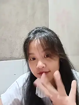 Snapshot of Pretty-haert chatting on July 28, 7:39 pm Pretty-haert online show from July 28, 7:39 pm