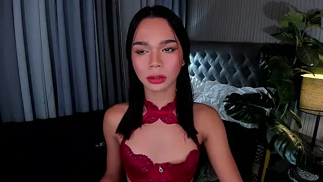 Snapshot of asianpetiteprincess chatting on July 17, 3:29 pm asianpetiteprincess online show from July 17, 3:29 pm