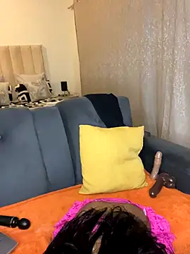 Snapshot of Fancy_Face28 chatting on December 14, 5:07 pm Fancy Face28 online show from December 14, 5:07 pm