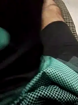 souseu83 online show from April 9, 1:05 pm