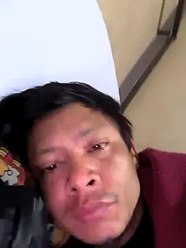 Snapshot of ZaneZumeCompass chatting on December 15, 12:26 am ZaneZumeCompass online show from December 15, 12:26 am