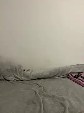 Snapshot of BellaRosex_x chatting on February 13, 3:30 pm BellaRosex x online show from February 13, 3:30 pm