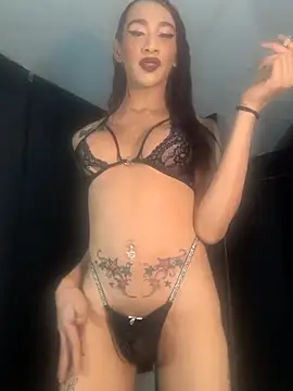 makensys dirty hot online show from December 4, 4:55 am