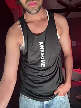 Snapshot of fitboy_xxx chatting on March 27, 1:11 am fitboy xxx online show from March 27, 1:11 am
