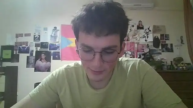 leo cutie online show from March 12, 8:26 pm