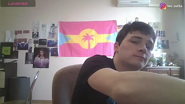 leo cutie online show from March 19, 7:56 am