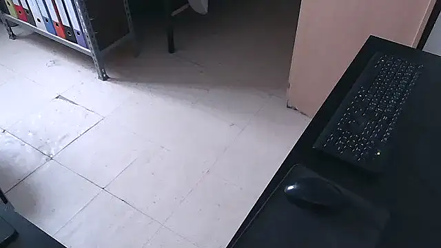 Snapshot of TRESBONNEBITE chatting on February 11, 2:44 pm TRESBONNEBITE online show from February 11, 2:44 pm