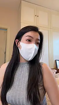 Snapshot of nayomi_34f chatting on May 29, 4:43 am nayomi 34f online show from May 29, 4:43 am