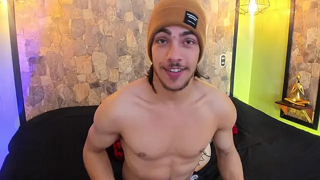 PatrickS25 online show from March 11, 3:56 am