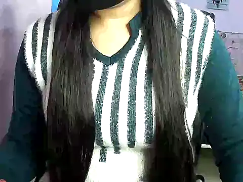 Snapshot of naughty-prachi chatting on December 17, 9:04 am naughty-prachi online show from December 17, 9:04 am