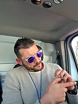 Snapshot of Cicciolino_23 chatting on December 5, 12:25 pm Cicciolino 23 online show from December 5, 12:25 pm