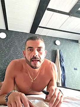 Snapshot of Cicciolino_23 chatting on June 20, 12:19 pm Cicciolino 23 online show from June 20, 12:19 pm