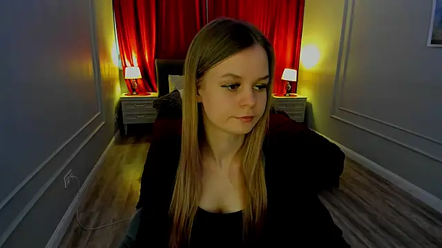 MidnighteAura online show from March 13, 3:35 am