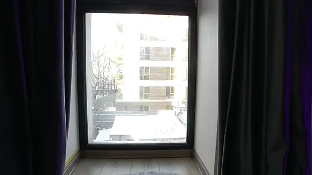 Snapshot of RavenFoxxy chatting on January 9, 7:22 am RavenFoxxy online show from January 9, 7:22 am