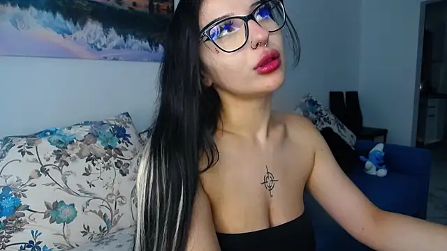 Snapshot of RavenFoxxy chatting on July 28, 12:48 pm RavenFoxxy online show from July 28, 12:48 pm