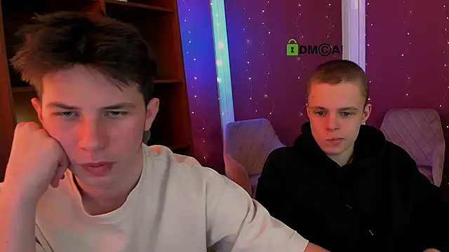 leo valor online show from December 15, 12:42 pm