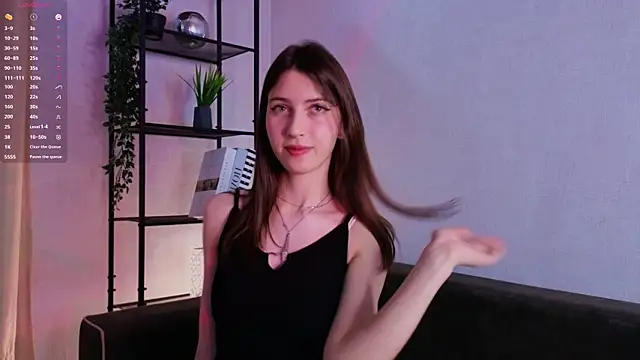 UmbraElyon online show from July 4, 5:24 am