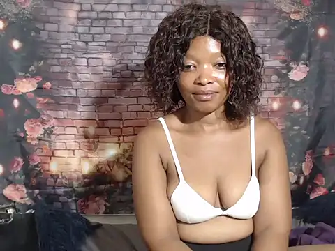 Snapshot of Bootyylicious chatting on December 2, 6:52 am Bootyylicious online show from December 2, 6:52 am