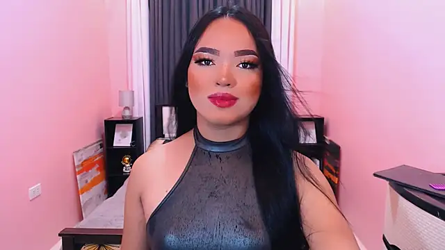 Fantacyloverr online show from March 3, 9:04 am