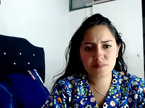 Snapshot of MisNicol chatting on February 12, 12:16 am MisNicol online show from February 12, 12:16 am