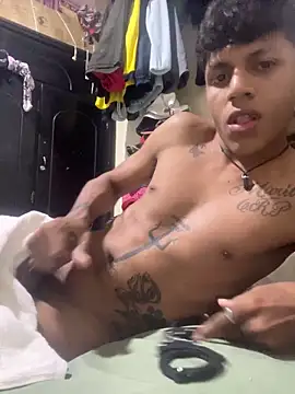 Snapshot of vispera chatting on February 3, 5:38 am vispera online show from February 3, 5:38 am