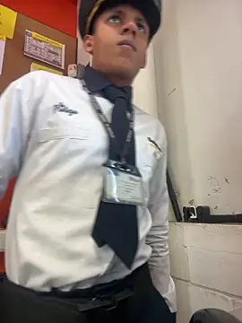 Snapshot of vispera chatting on February 6, 5:05 pm vispera online show from February 6, 5:05 pm