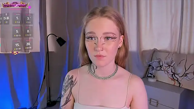 Snapshot of MaireLanda chatting on July 28, 11:17 am MaireLanda online show from July 28, 11:17 am