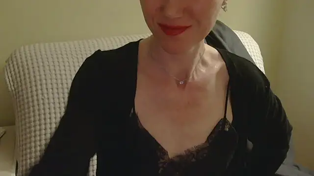 AuroraAG online show from April 22, 9:49 pm