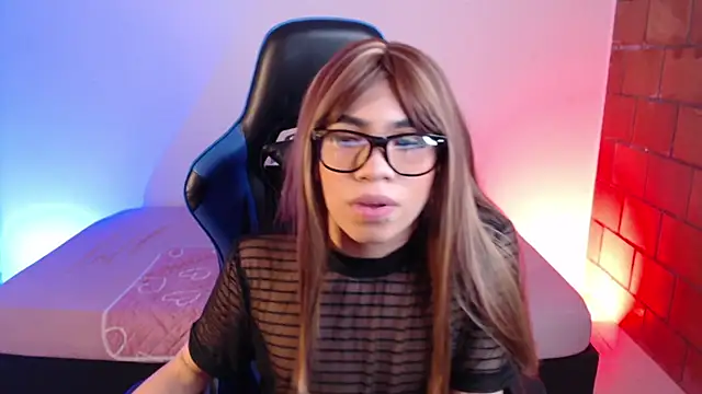 Baby-Angel777 online show from December 2, 8:48 pm