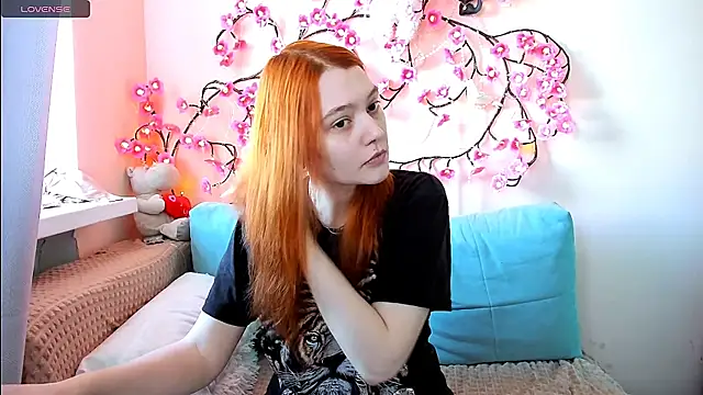 Ungoliant Kiss online show from July 12, 2:30 pm