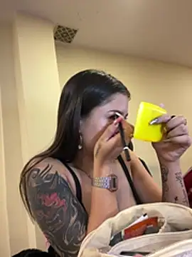 Camila Duarte2 online show from April 28, 1:49 pm