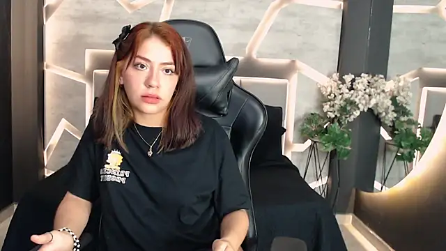 NaughtyNebula online show from December 1, 10:26 pm