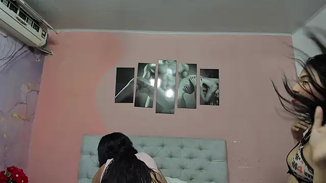 SofyLuitt online show from December 1, 9:20 pm