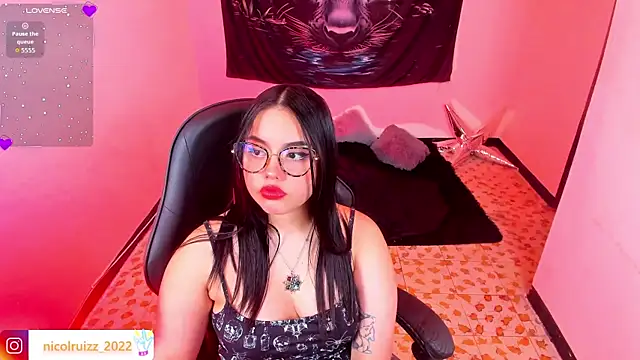 Snapshot of Nicolle_Ruizz chatting on August 2, 8:07 pm Nicolle Ruizz online show from August 2, 8:07 pm