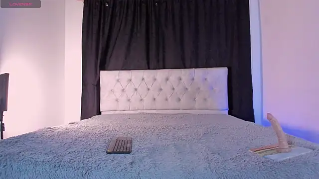 sara marin18 online show from May 2, 3:22 am