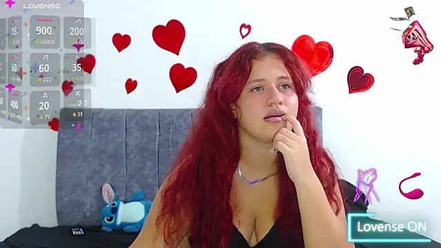hottie couplee online show from July 3, 12:39 am