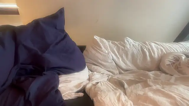 Snapshot of CBT-Sounding chatting on December 2, 9:14 am CBT-Sounding online show from December 2, 9:14 am