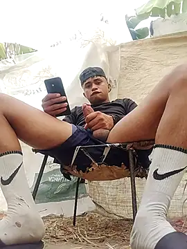 youngboypiss online show from March 13, 11:28 am