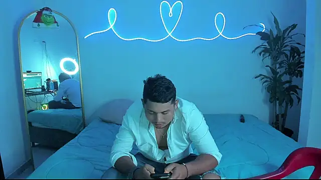 volt boy57 online show from December 20, 5:47 am