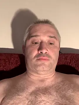 Olomoucak1982 online show from April 8, 5:35 pm