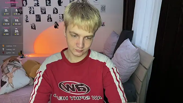 Snapshot of olivertasty2 chatting on December 3, 12:36 pm olivertasty2 online show from December 3, 12:36 pm