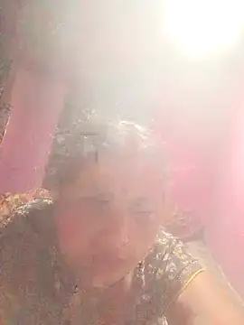 Your-shreya143 online show from March 17, 3:37 pm