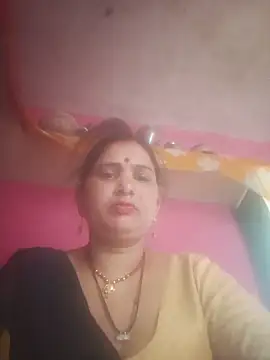 Snapshot of Your-shreya143 chatting on June 12, 12:59 pm Your-shreya143 online show from June 12, 12:59 pm