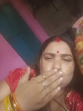 Snapshot of Your-shreya143 chatting on June 28, 5:46 am Your-shreya143 online show from June 28, 5:46 am