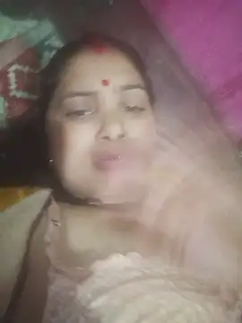 Snapshot of Your-shreya143 chatting on July 3, 8:37 pm Your-shreya143 online show from July 3, 8:37 pm