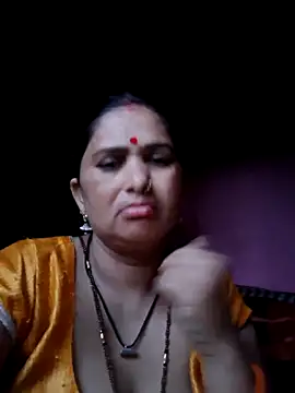 Snapshot of Your-shreya143 chatting on July 6, 12:07 am Your-shreya143 online show from July 6, 12:07 am