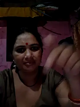Snapshot of Your-shreya143 chatting on July 6, 9:28 pm Your-shreya143 online show from July 6, 9:28 pm