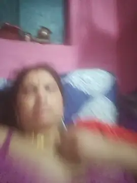 Snapshot of Your-shreya143 chatting on July 13, 10:34 pm Your-shreya143 online show from July 13, 10:34 pm