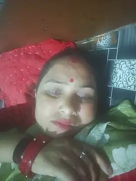 Snapshot of Your-shreya143 chatting on July 15, 10:53 am Your-shreya143 online show from July 15, 10:53 am