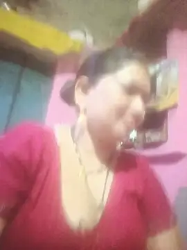 Snapshot of Your-shreya143 chatting on July 17, 8:57 pm Your-shreya143 online show from July 17, 8:57 pm